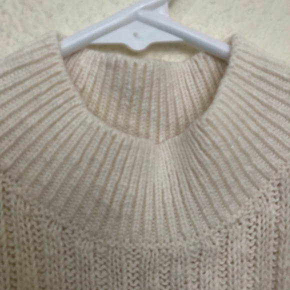 ABERCROMBIE & FITCH Womens Medium Mock Neck Sleeveless Sweater Vest Stripe NWT - Picture 5 of 16